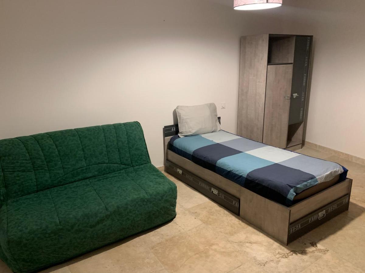 Frederic Apartment Morieres-les-Avignon ภายนอก รูปภาพ